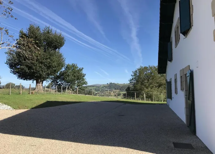 Hergarai Vakantiehuis Saint-Jean-le-Vieux (Ain)